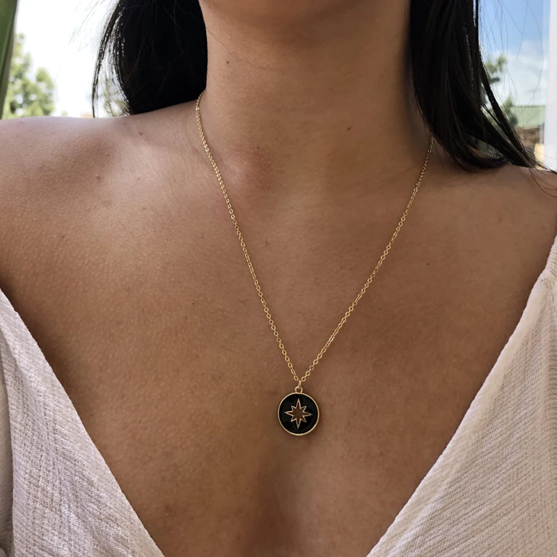 Collier pendentif étoile en or et noir | Stellara - 1