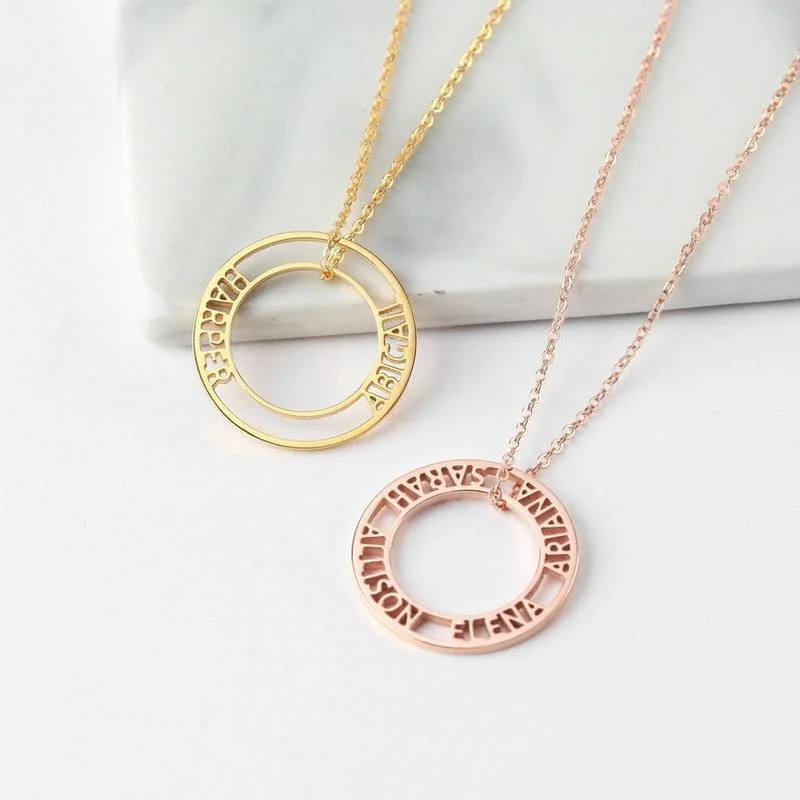 Collier personnalisé en acier inoxydable s avec pendentif rond et nom | Ilya - 1