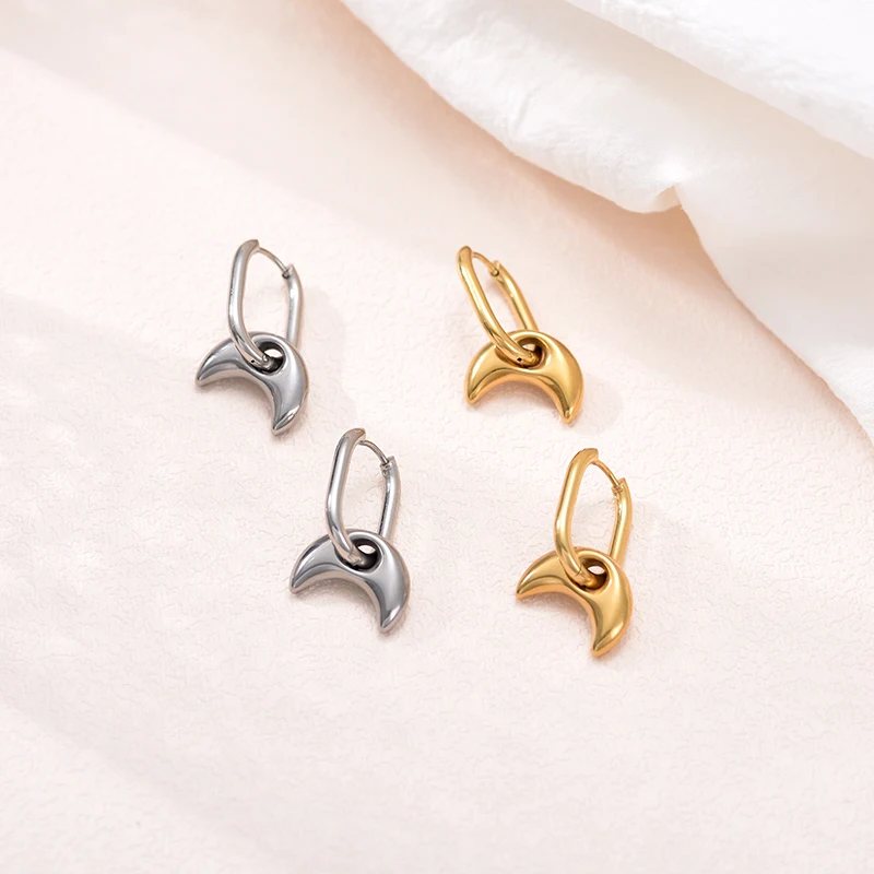 Boucles d'oreilles pendantes en acier inoxydable lunes dorées | Lira - 2