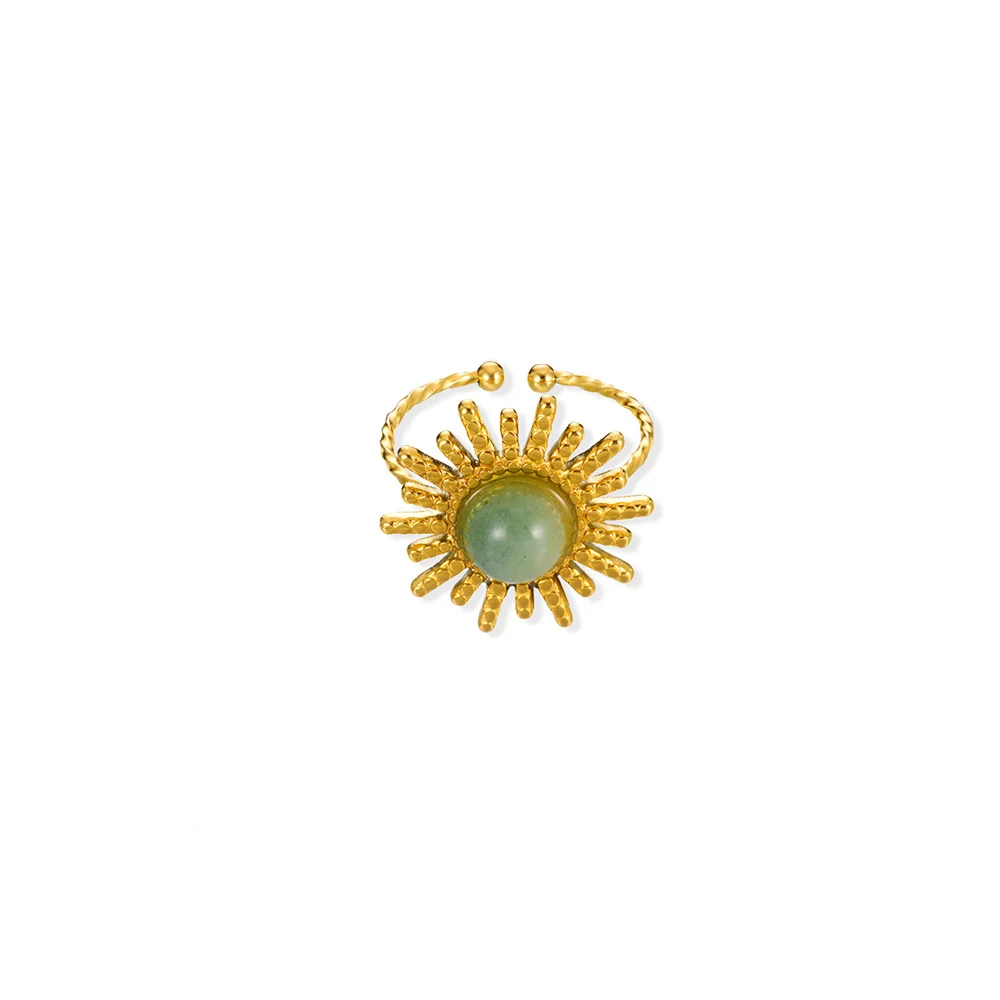 Bague vintage en acier inoxydable doré avec zircon et pierre naturelle verte  | Elysa