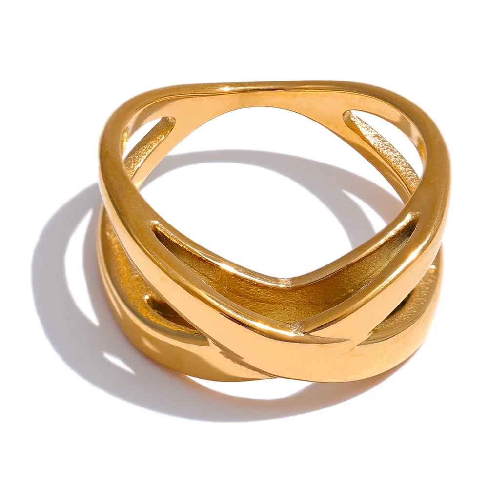 Bague géométrique en acier inoxydable plaqué or 18K minimaliste | Dyla